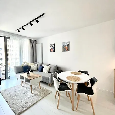 Nadmorski - Plac Unii - Parking Apartament Gdynia